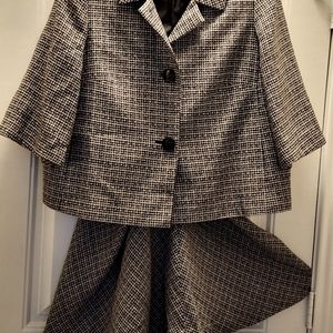 Business Cas Suit,Flare Mini Skirt!